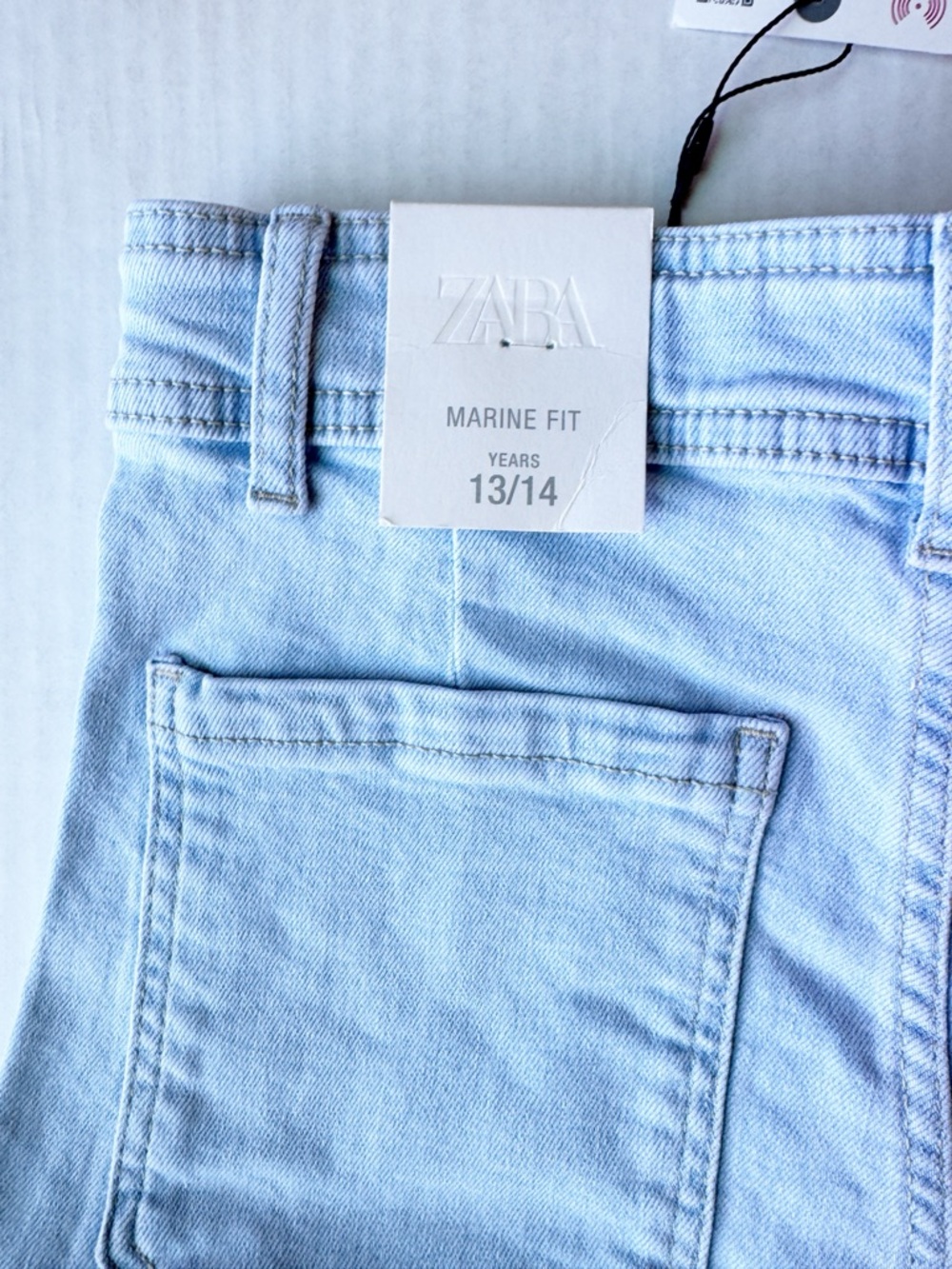 Zara Girl New Marine Fit Wide Leg Jeans in Light Blue wash
NWT - Picture 5 of 16